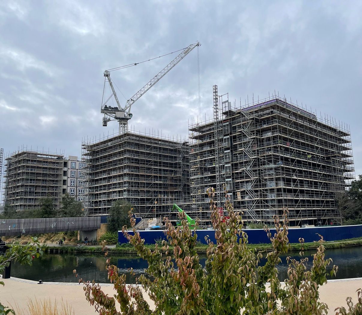AJSL crews on a live construction site in London